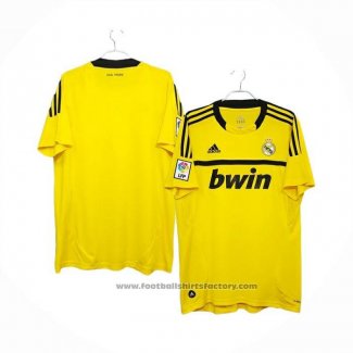 Real Madrid Goalkeeper Shirt Retro 11-12