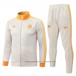 Jacket Tracksuit Bayern Munich 2026-2027 Crema Orange