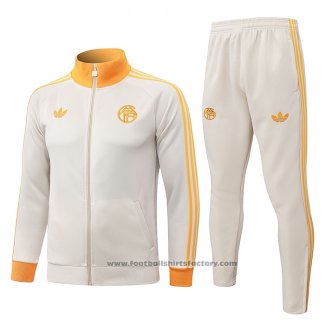 Jacket Tracksuit Bayern Munich Kids 2026-2027 Crema Orange