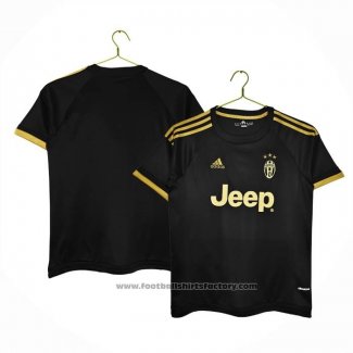 Juventus Third Shirt Retro 15-16