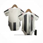 Juventus Home Shirt Baby 2025-2026